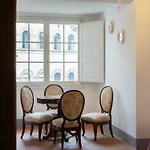 Oda ve Kahvaltı Borgia Di