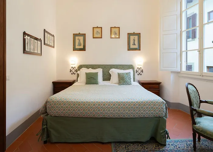 Borgia Di Alojamento de Acomodação e Pequeno-almoço Florença