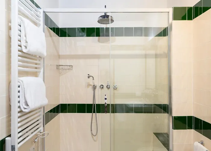 Borgia Di Alojamento de Acomodação e Pequeno-almoço Florença