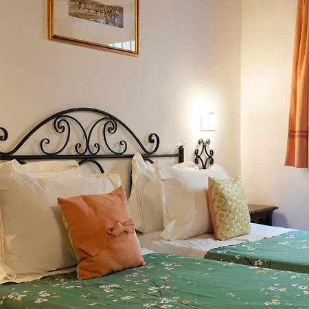 Borgia Di فندق مبيت وإفطار